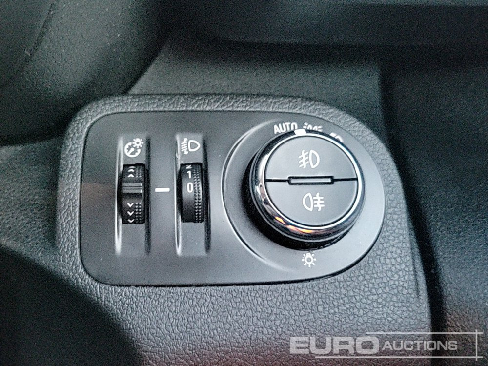 Van 2020 Vauxhall Combo: picture 39 Van 2020 Vauxhall Combo: picture 39