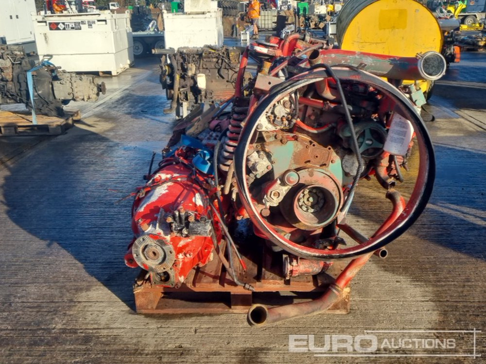 Volvo 6 Cylinder Engine, Gearbox - Engine: picture 4 Volvo 6 Cylinder Engine, Gearbox - Engine: picture 4