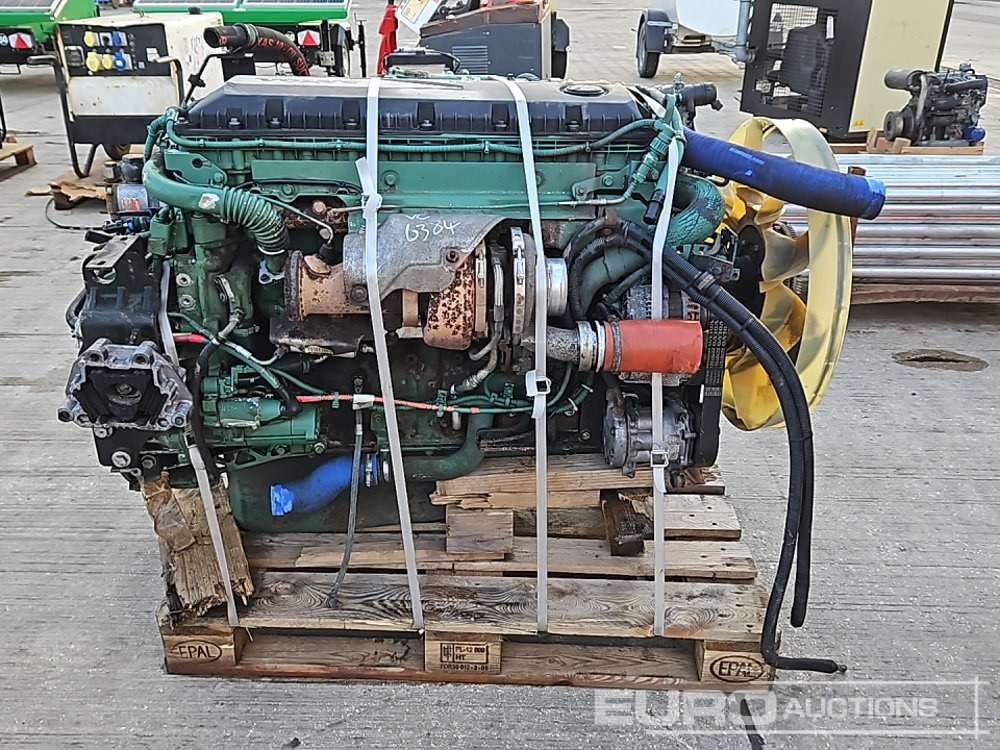 Volvo 6 Cylinder Engine - Engine: picture 2 Volvo 6 Cylinder Engine - Engine: picture 2