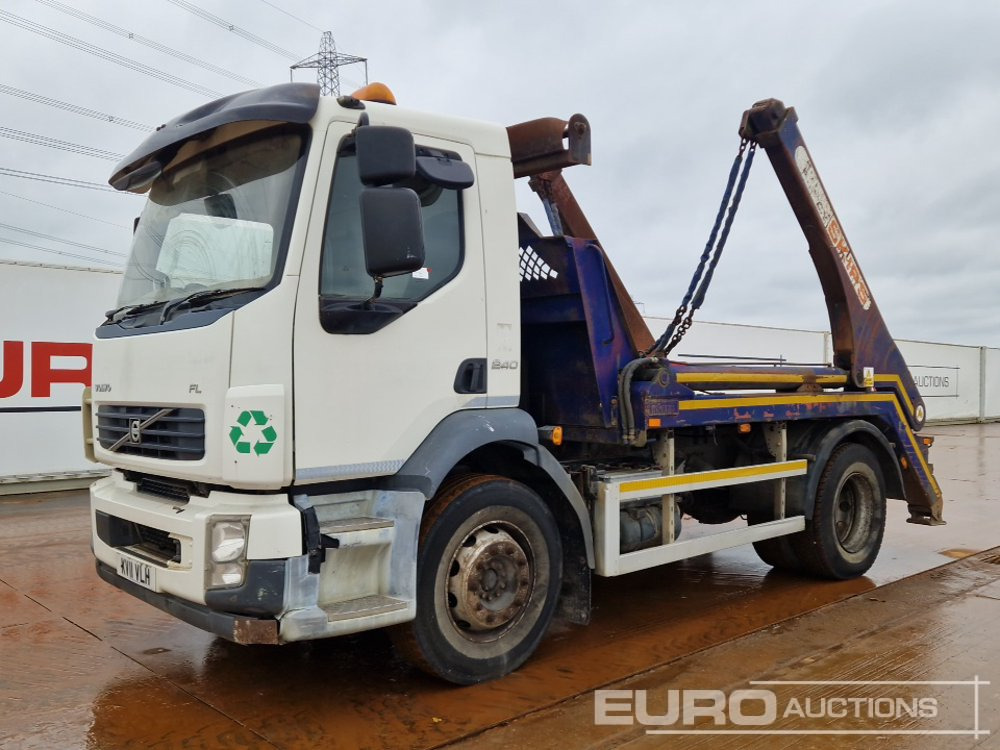 Volvo FL240 - Skip loader truck: picture 1 Volvo FL240 - Skip loader truck: picture 1