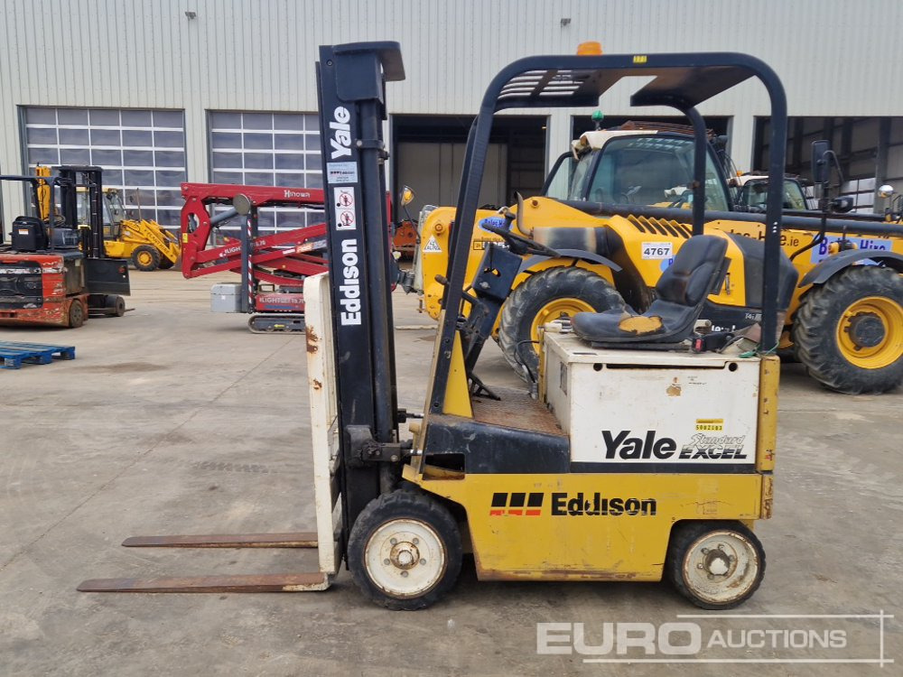 Yale ERC12DAEV2160 Electric Forklift, 2 Stage Mast, Forks (No Drive) - Electric forklift: picture 2 Yale ERC12DAEV2160 Electric Forklift, 2 Stage Mast, Forks (No Drive) - Electric forklift: picture 2