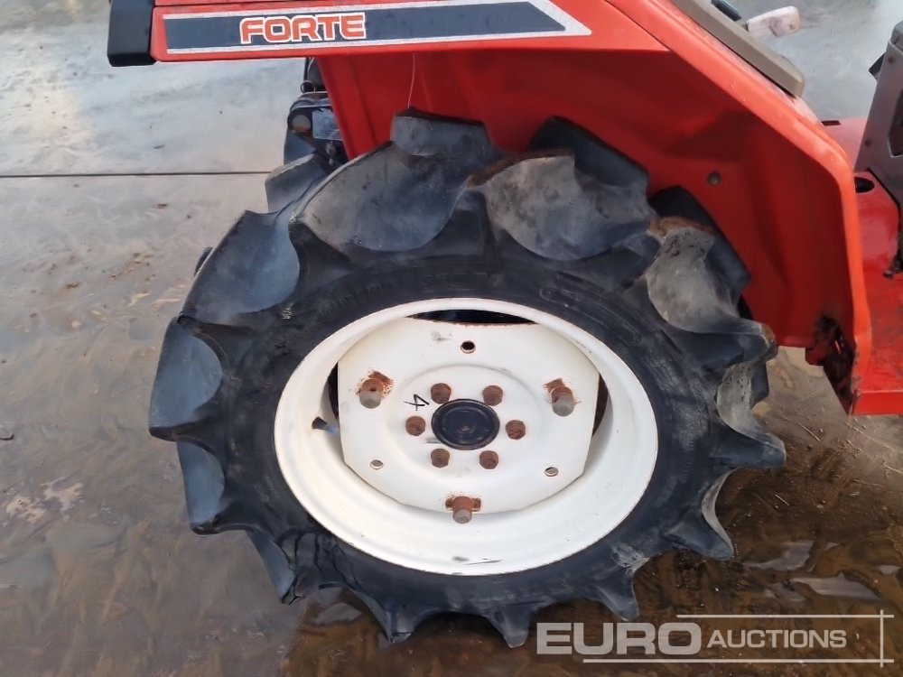 Compact tractor Yanmar F6: picture 11 Compact tractor Yanmar F6: picture 11