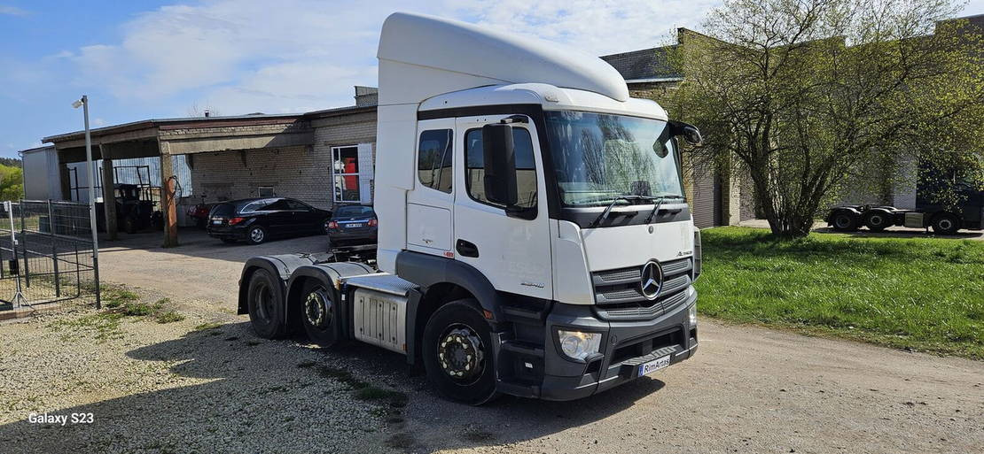 Tractor unit Mercedes-Benz Actros 2540: picture 9