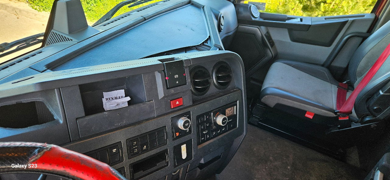 Renault T HIGH 520 T High 520 - Tractor unit: picture 4 Renault T HIGH 520 T High 520 - Tractor unit: picture 4