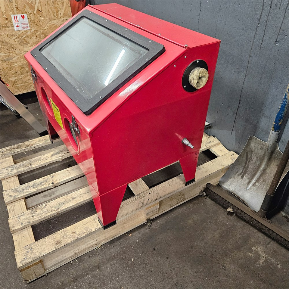 ABC Kuvøse Sandblæser - Machine tool: picture 3 ABC Kuvøse Sandblæser - Machine tool: picture 3