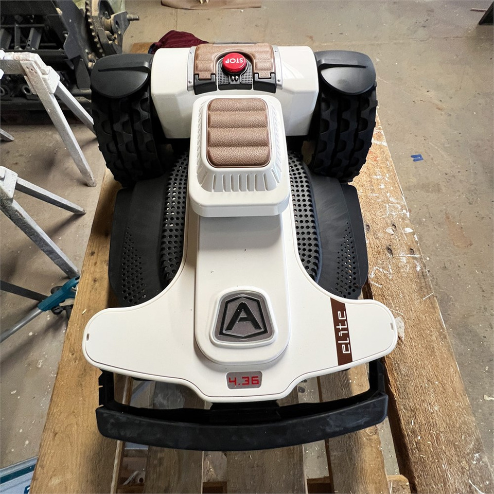 Ambrogio 4.36 Elite Ultra - Garden mower: picture 3 Ambrogio 4.36 Elite Ultra - Garden mower: picture 3