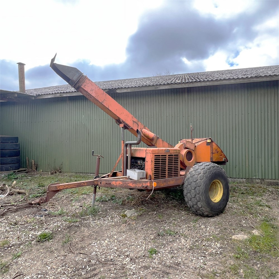 Asplundh Whisper Chipper - Wood chipper: picture 1 Asplundh Whisper Chipper - Wood chipper: picture 1