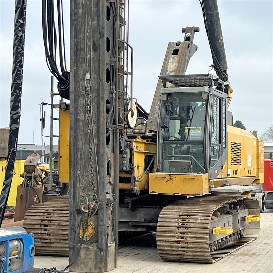 Banut 655 - Pile driver: picture 5 Banut 655 - Pile driver: picture 5