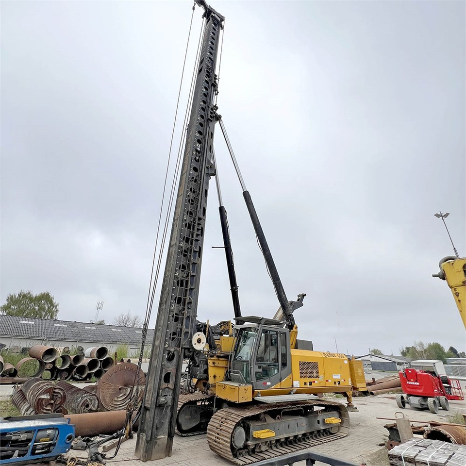 Banut 655 - Pile driver: picture 2 Banut 655 - Pile driver: picture 2