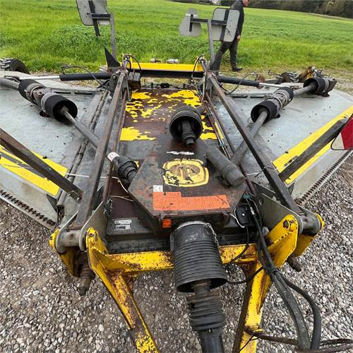 Hay and forage equipment Bednar Mulcher NM 7000: picture 12