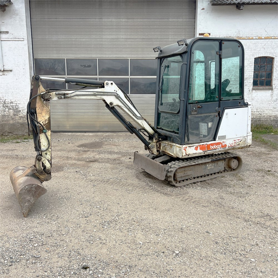 Bobcat 320 - Mini excavator: picture 1 Bobcat 320 - Mini excavator: picture 1