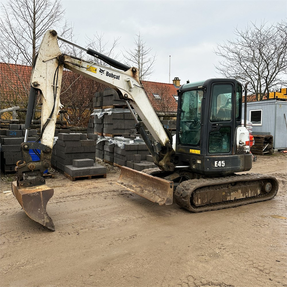 Bobcat E45 - Mini excavator: picture 5 Bobcat E45 - Mini excavator: picture 5