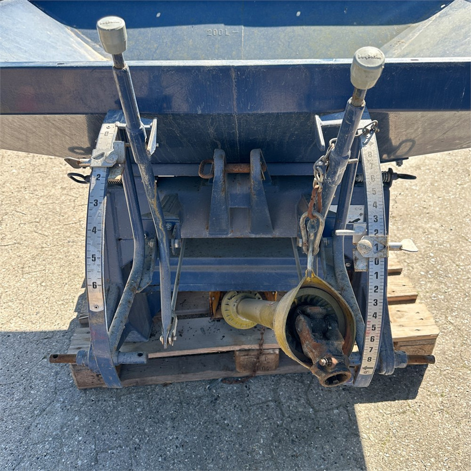 Bogballe BL - Fertilizing equipment: picture 4 Bogballe BL - Fertilizing equipment: picture 4