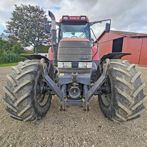 CASE IH CVX 150 - Farm tractor: picture 3 CASE IH CVX 150 - Farm tractor: picture 3