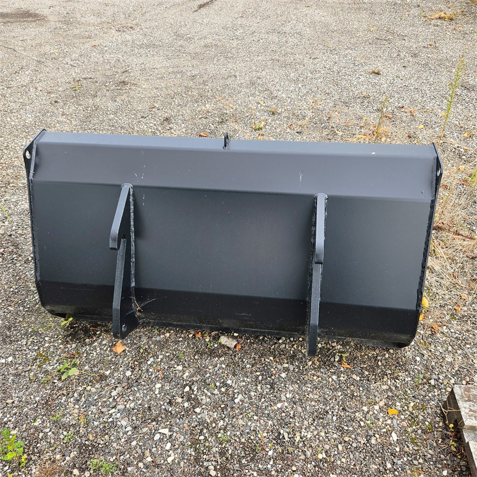 CP 150 cm - Loader bucket: picture 2 CP 150 cm - Loader bucket: picture 2