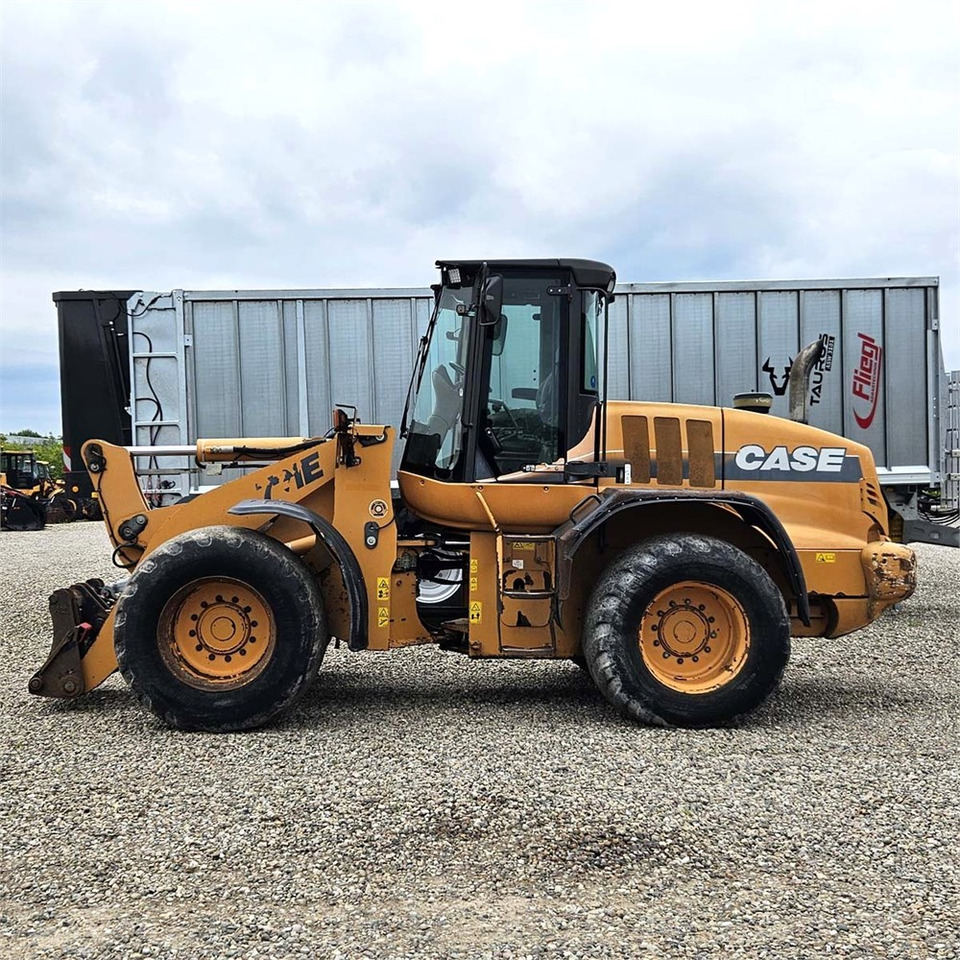 Case 721E - Wheel loader: picture 1 Case 721E - Wheel loader: picture 1