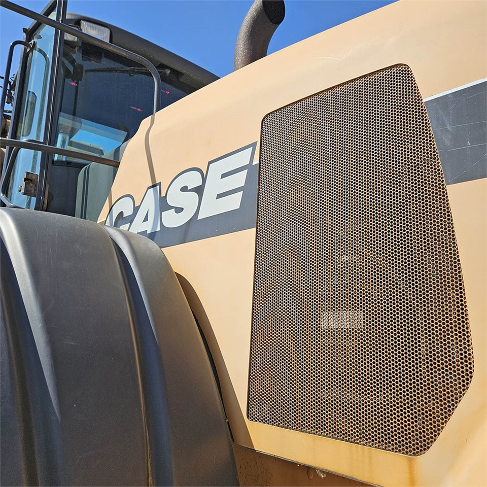 Wheel loader Case 921 E: picture 39