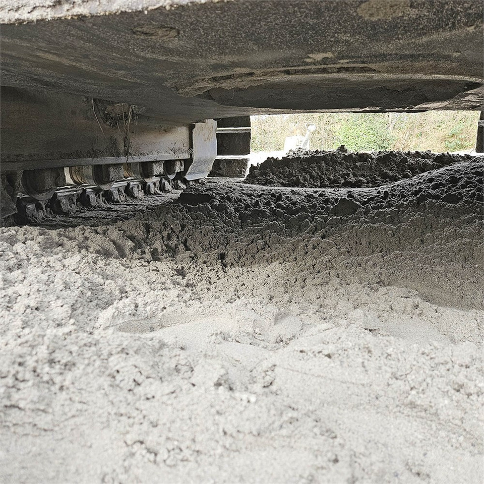 Crawler excavator Caterpillar 320 EL: picture 30