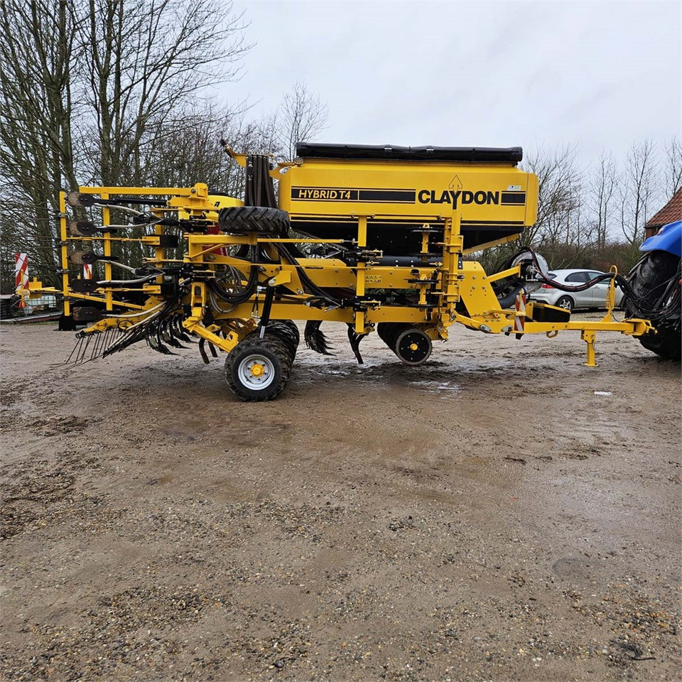 Claydon Trailed Hybrid 4 - 4,8 meter - Sowing equipment: picture 3 Claydon Trailed Hybrid 4 - 4,8 meter - Sowing equipment: picture 3