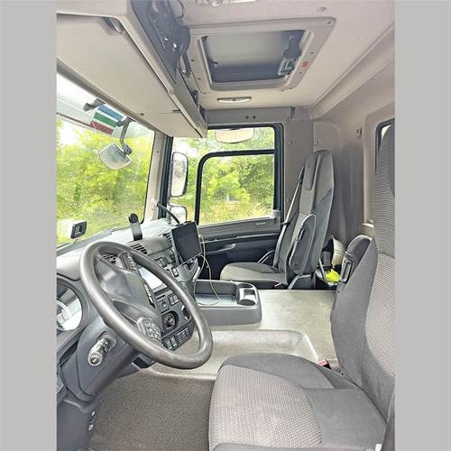 Tipper DAF CF: picture 14