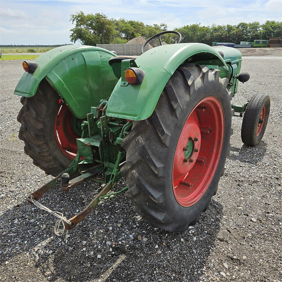 Deutz D4005 - Farm tractor: picture 4 Deutz D4005 - Farm tractor: picture 4