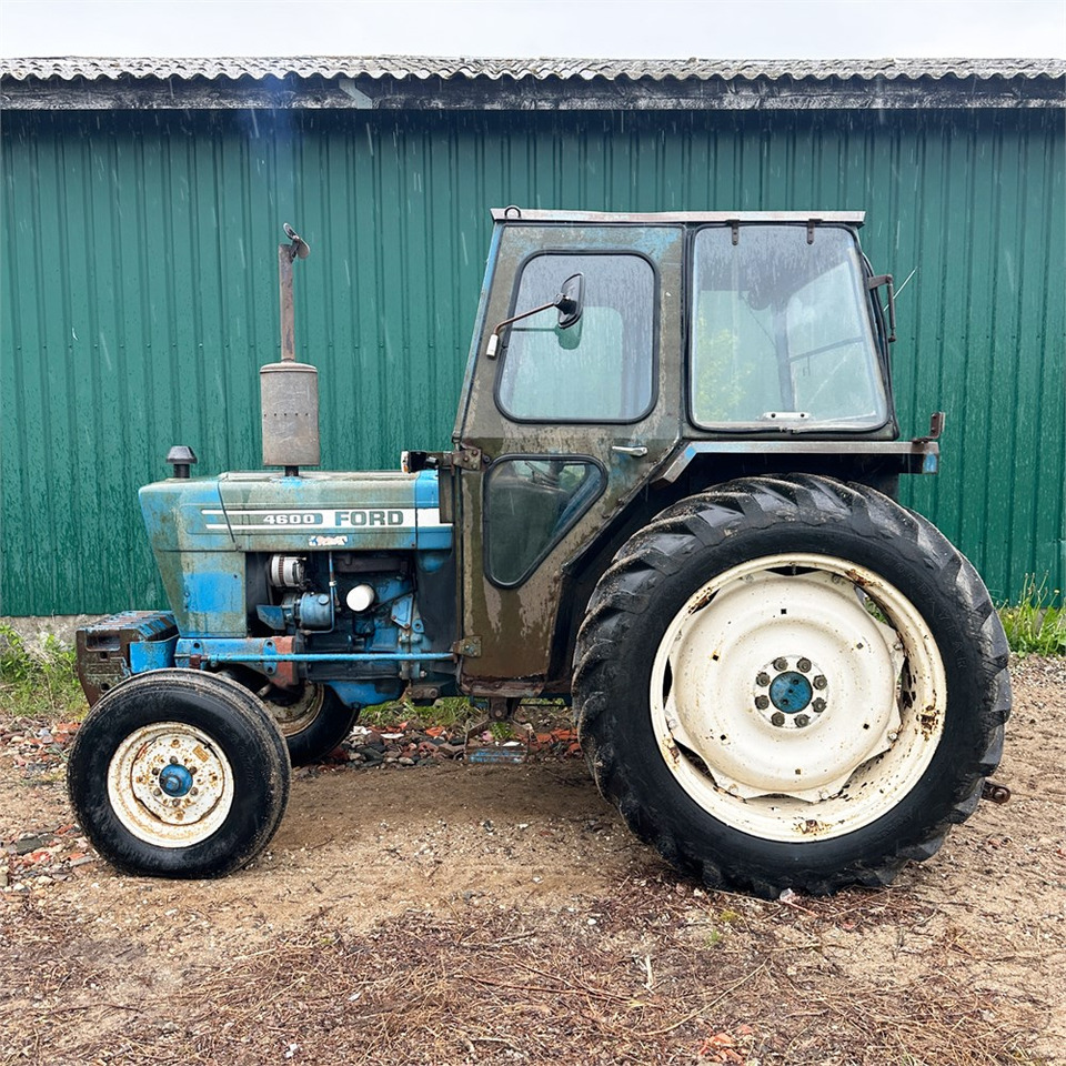Ford 4600 - Farm tractor: picture 3 Ford 4600 - Farm tractor: picture 3
