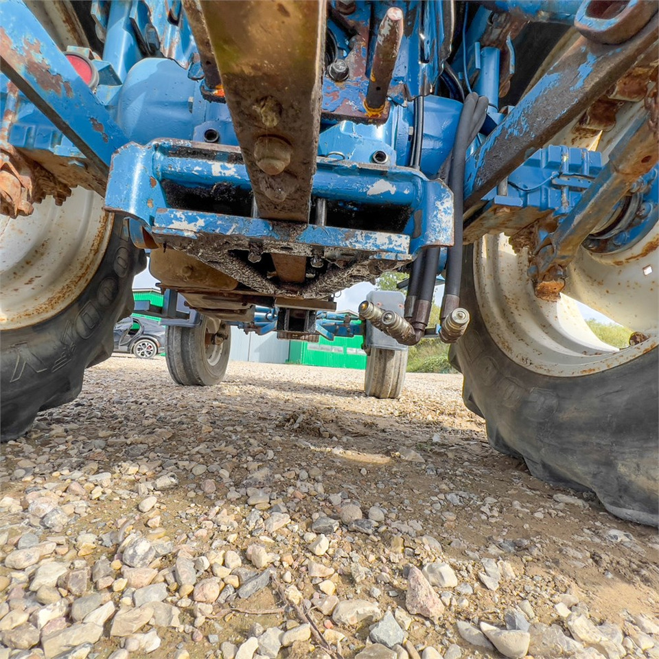 Farm tractor Ford 5610: picture 22