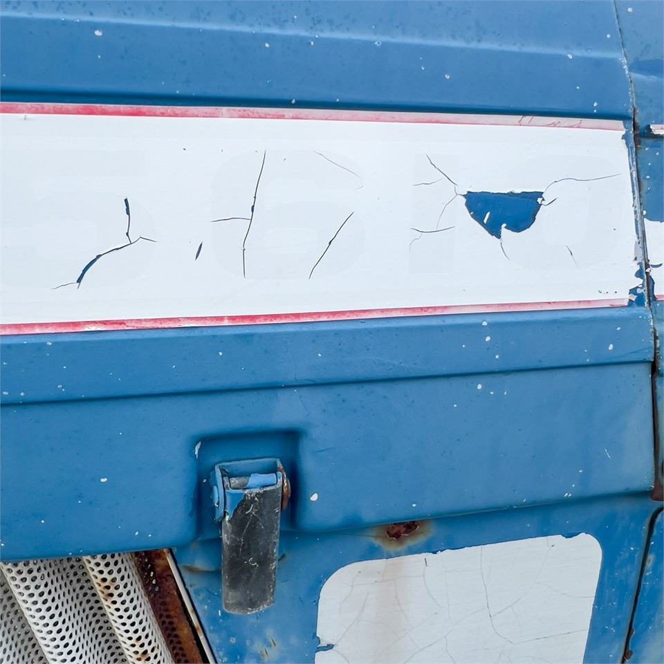 Farm tractor Ford 5610: picture 21