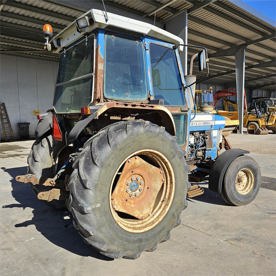 Ford 6810 - Farm tractor: picture 5 Ford 6810 - Farm tractor: picture 5