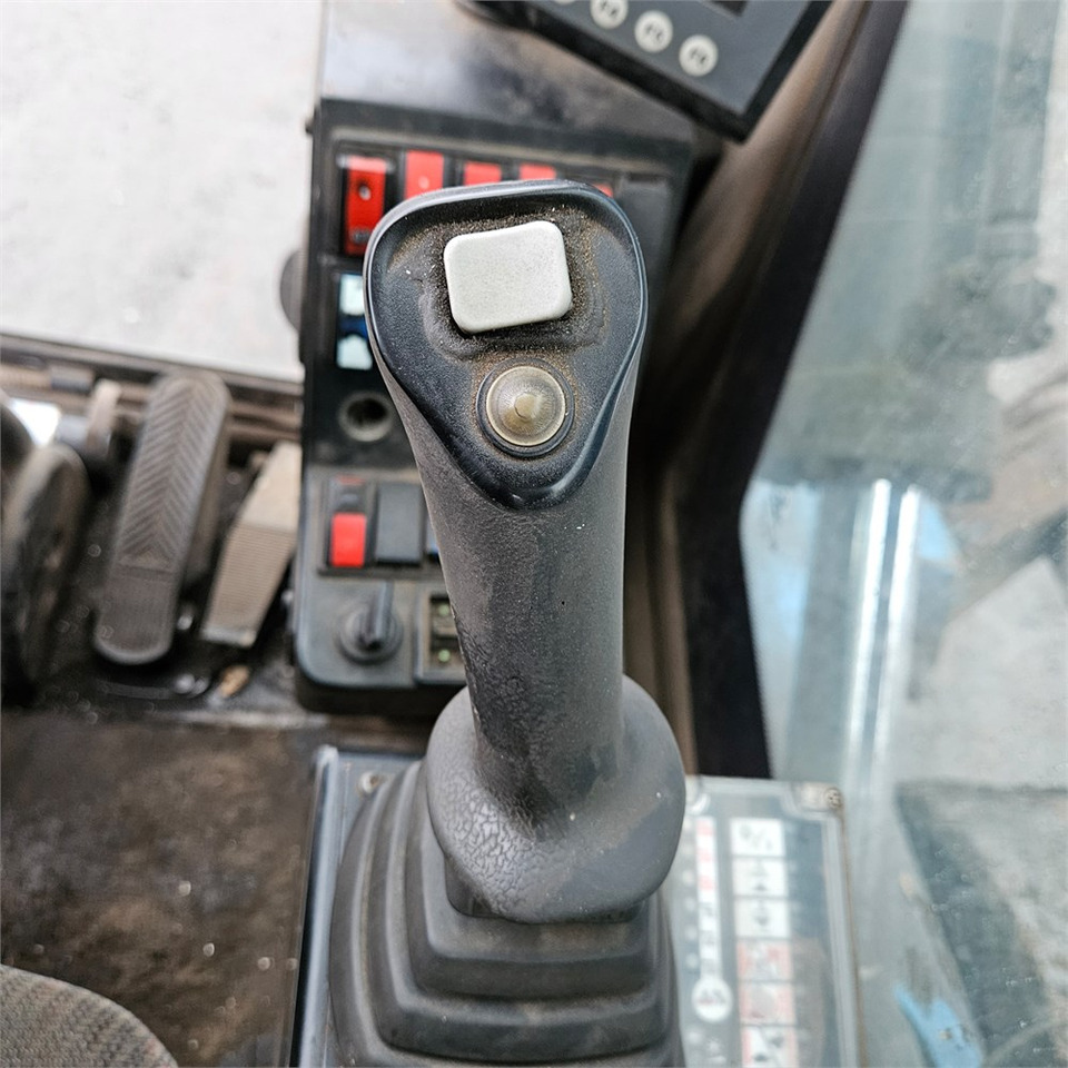 Lease a Fuchs MHL 350 D Fuchs MHL 350 D: picture 14