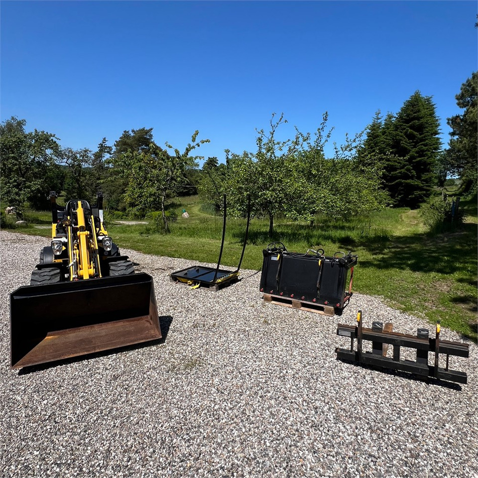 Gehl AL 340 - Wheel loader: picture 4 Gehl AL 340 - Wheel loader: picture 4
