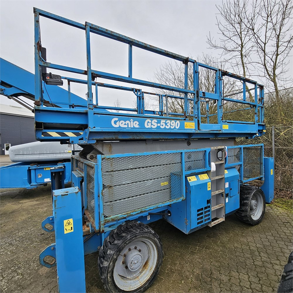 Genie GS-5390 - Scissor lift: picture 4 Genie GS-5390 - Scissor lift: picture 4