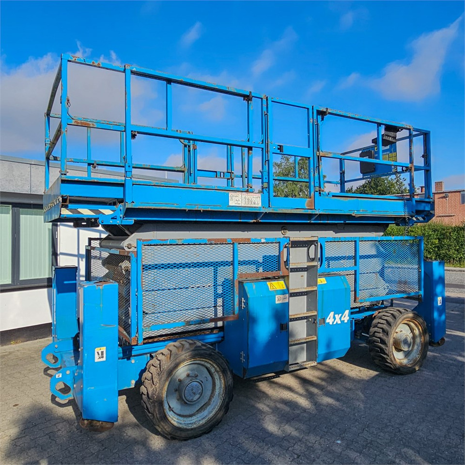 Genie GS-5390 - Scissor lift: picture 2 Genie GS-5390 - Scissor lift: picture 2