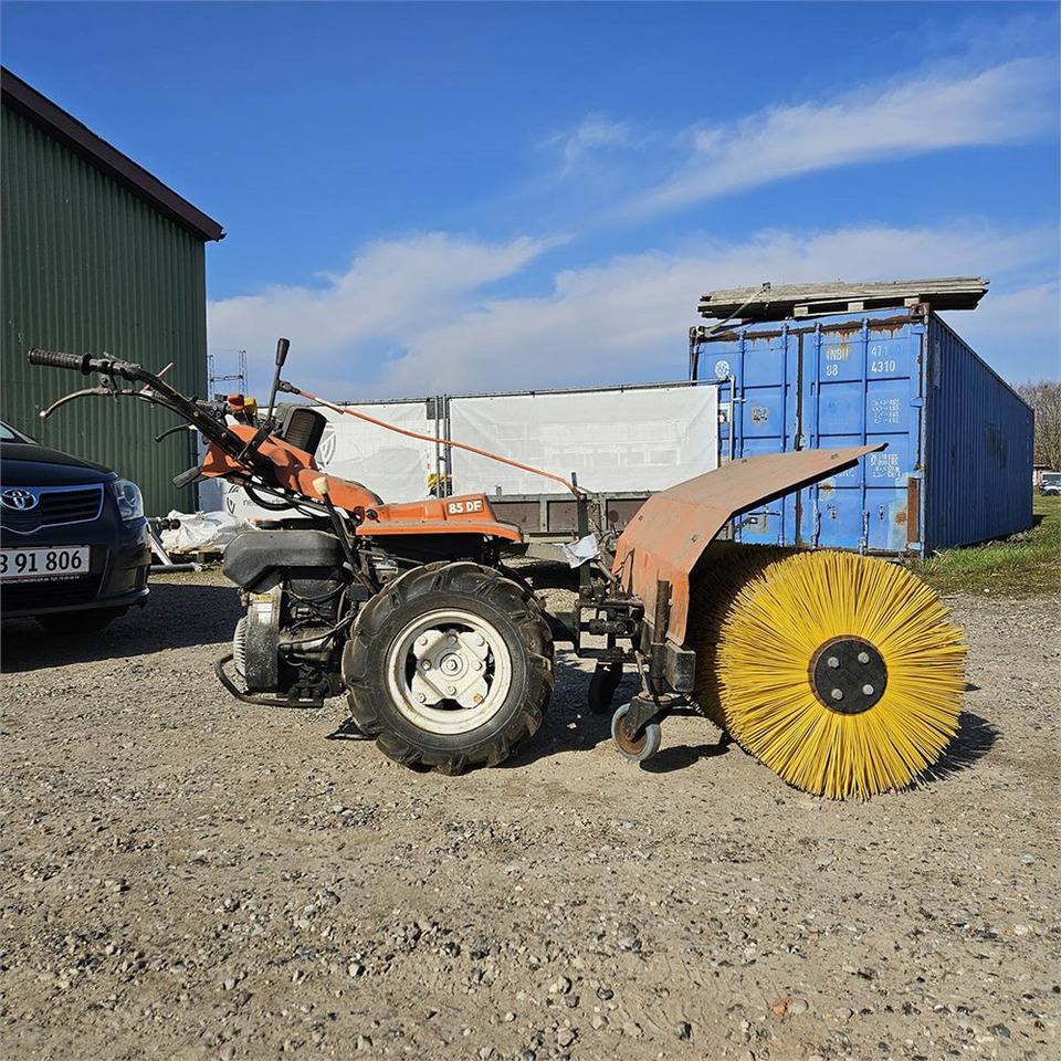 Goldini FC 85DF *FA2* - Road sweeper: picture 2 Goldini FC 85DF *FA2* - Road sweeper: picture 2