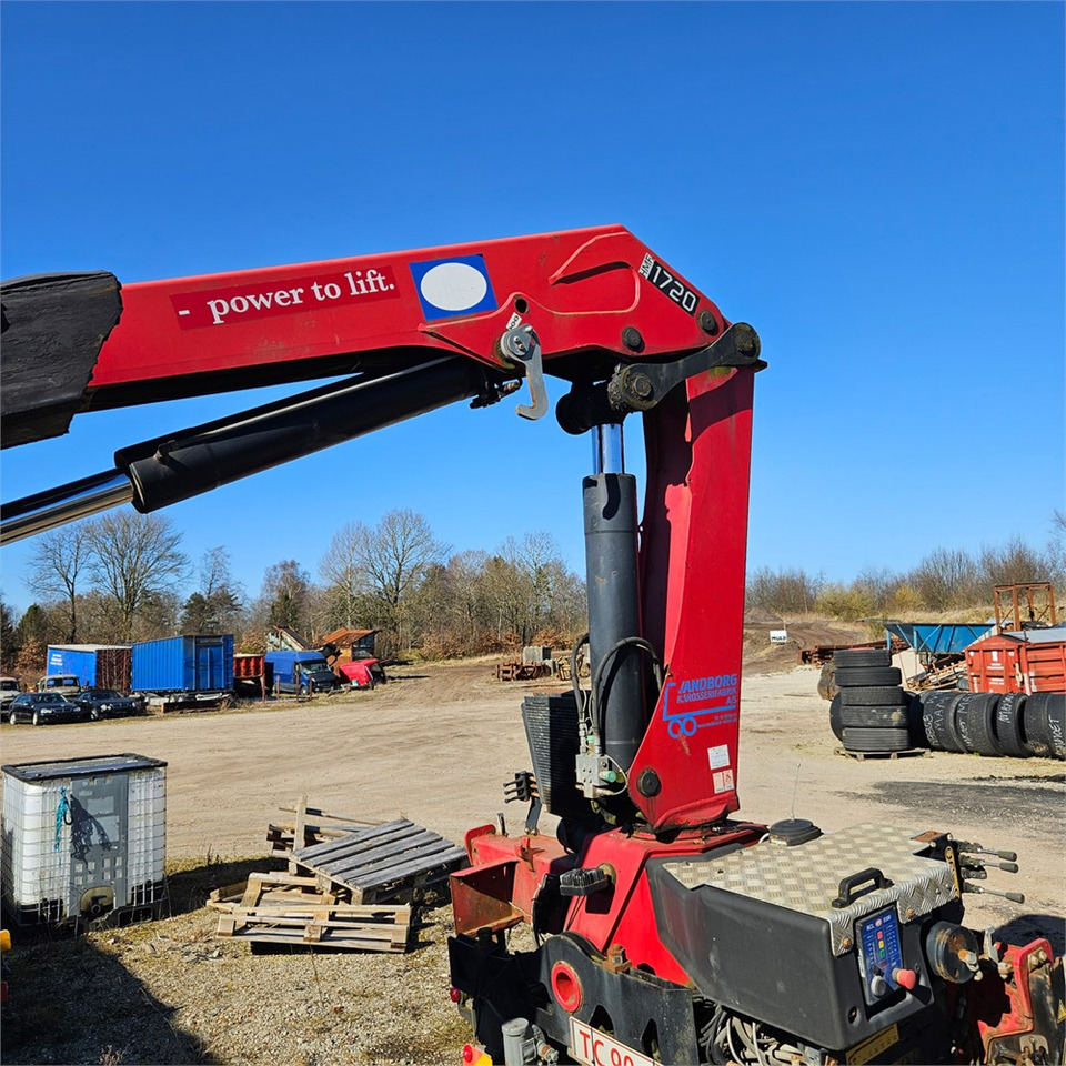 HMF 1720 K5 - Loader crane: picture 3 HMF 1720 K5 - Loader crane: picture 3