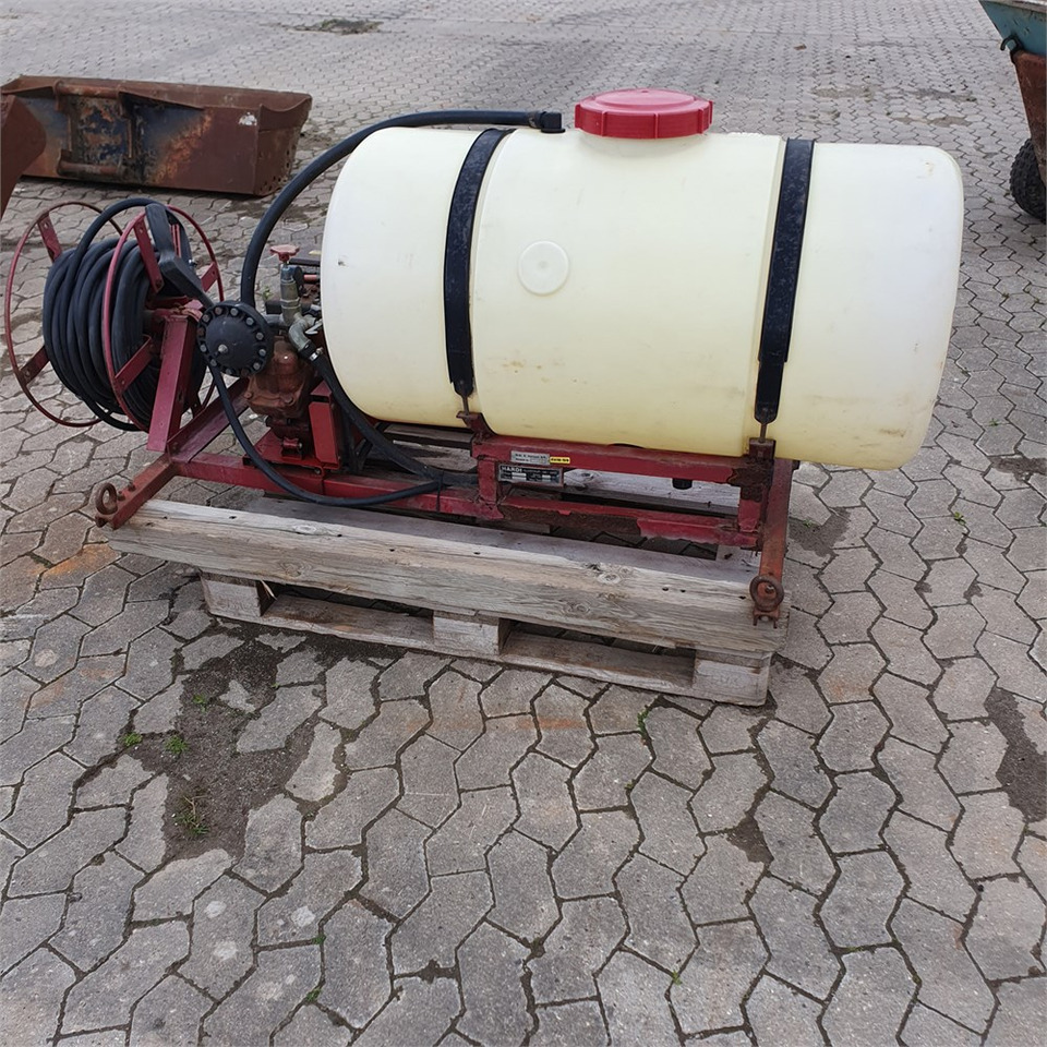 Hardi PU 300 - Sprayer: picture 1 Hardi PU 300 - Sprayer: picture 1