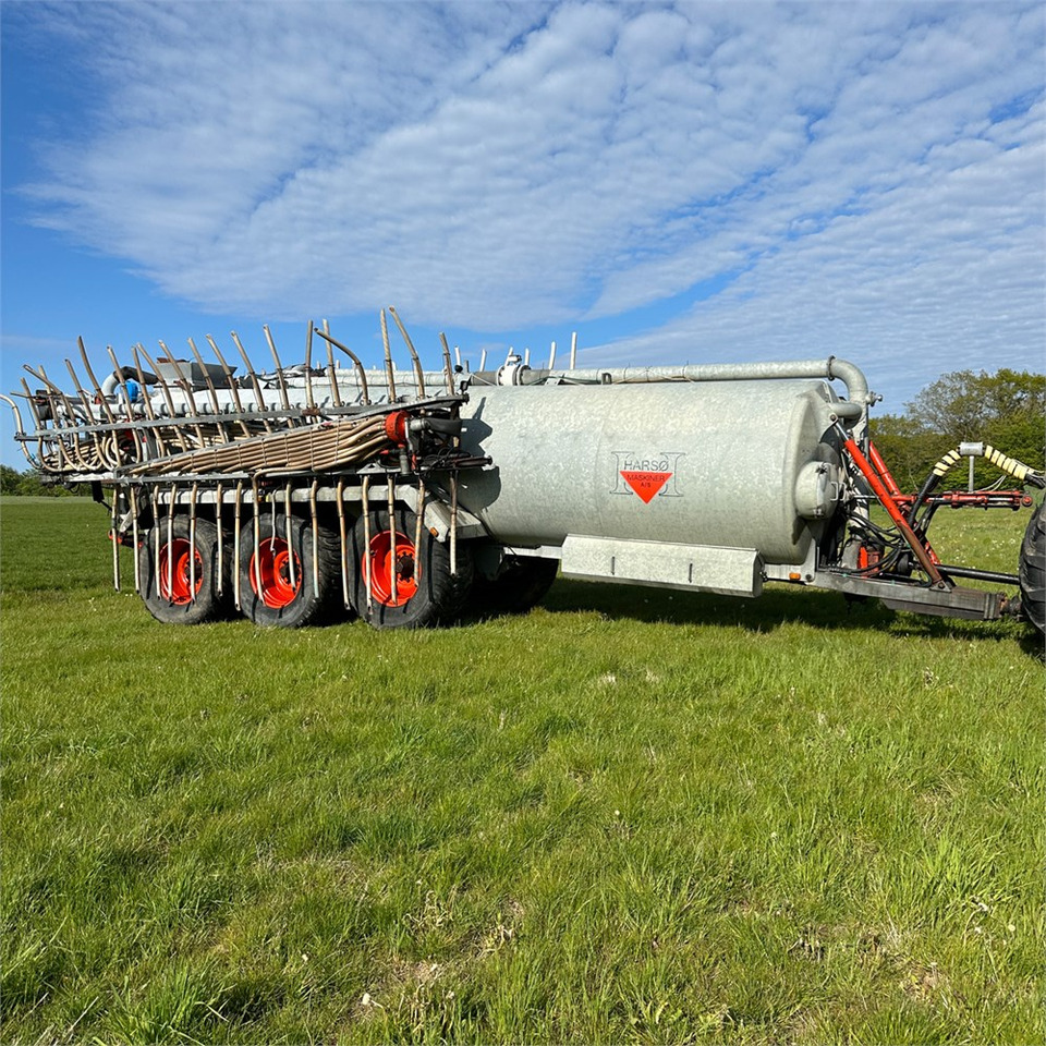 Harsø HV 30 - Fertilizing equipment: picture 1 Harsø HV 30 - Fertilizing equipment: picture 1