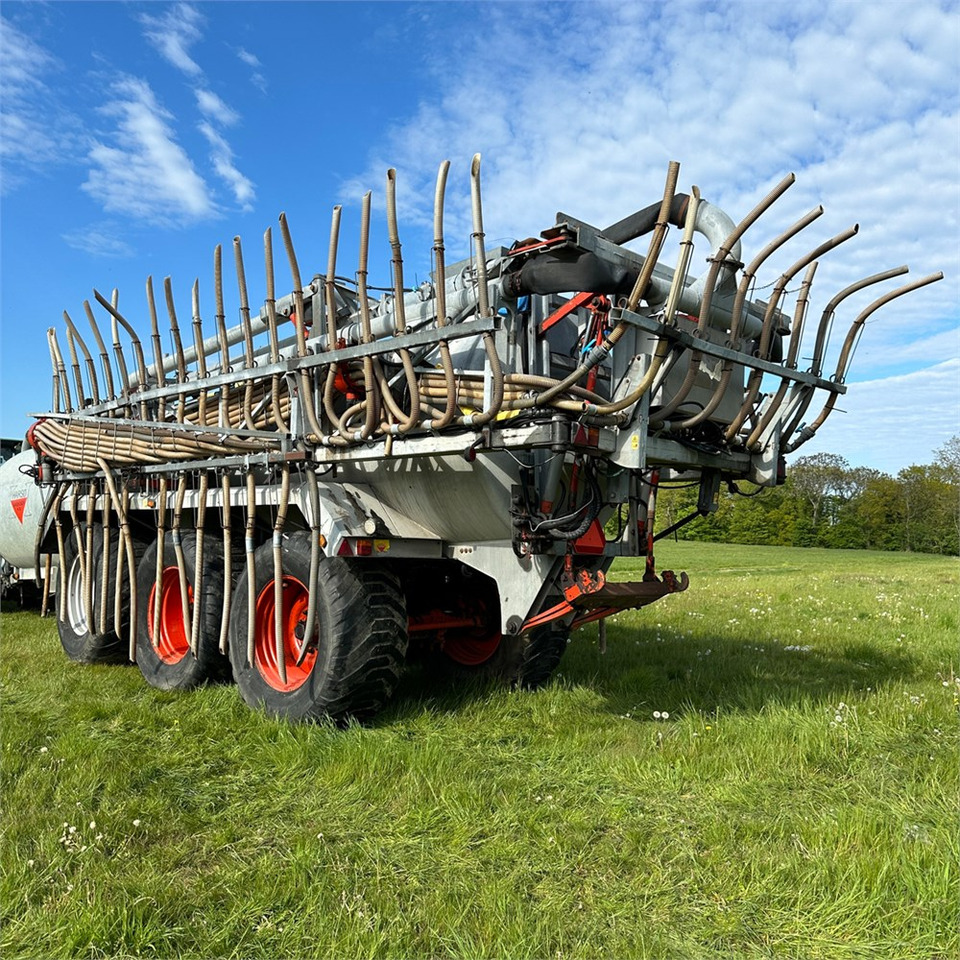Harsø HV 30 - Fertilizing equipment: picture 4 Harsø HV 30 - Fertilizing equipment: picture 4