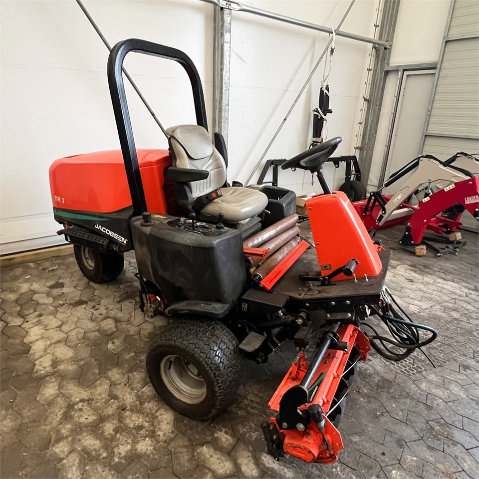 Jacobsen AR3 - Garden mower: picture 3 Jacobsen AR3 - Garden mower: picture 3