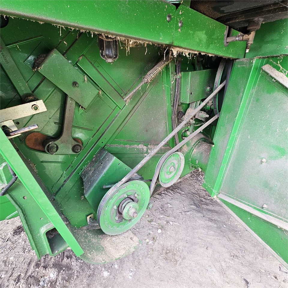 Harvester John Deere 9680i WTS: picture 25