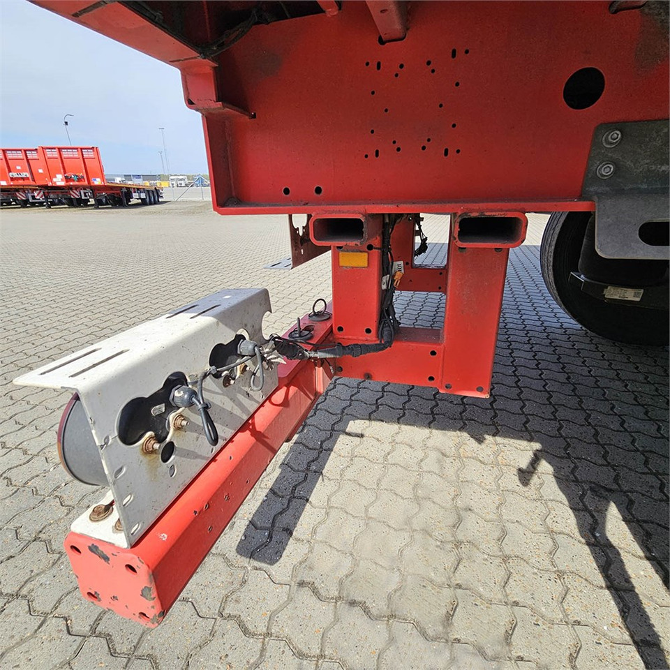 Curtainsider semi-trailer Kel-Berg D100v/xl: picture 17