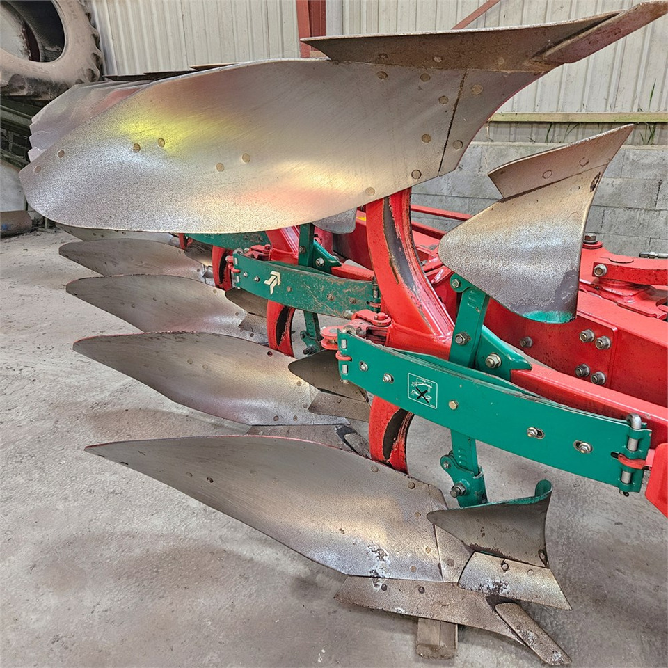 Plow Kverneland EG 109: picture 8 Plow Kverneland EG 109: picture 8