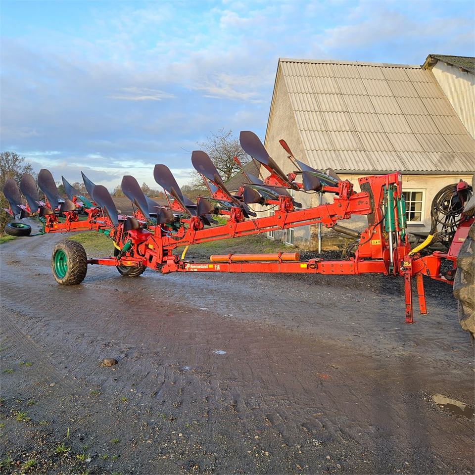 Kverneland PL 100-08 - Plow: picture 3 Kverneland PL 100-08 - Plow: picture 3
