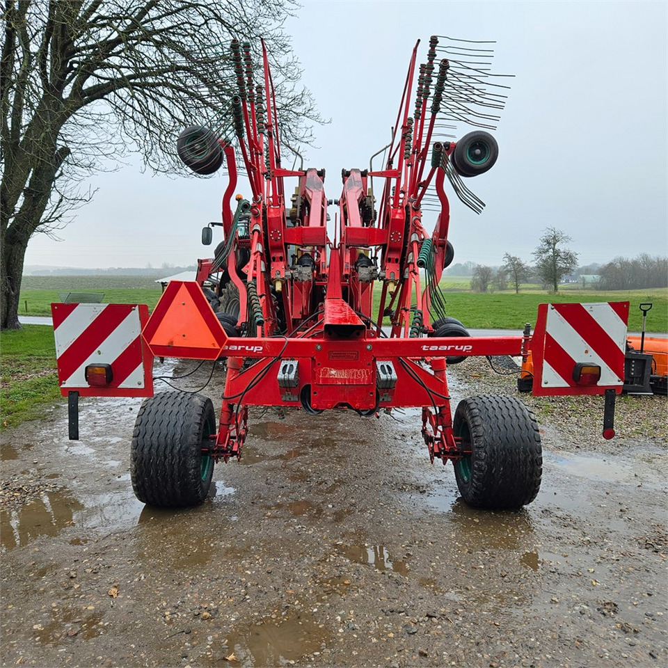 Kverneland Taarup 90150 V - Hay and forage equipment: picture 5 Kverneland Taarup 90150 V - Hay and forage equipment: picture 5