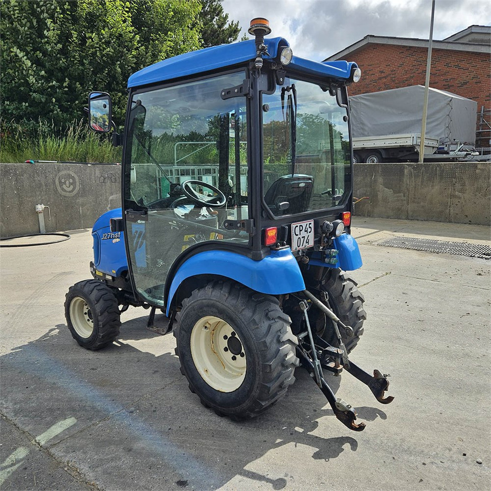 LS Mtron Ls J27HST - Municipal tractor: picture 3 LS Mtron Ls J27HST - Municipal tractor: picture 3