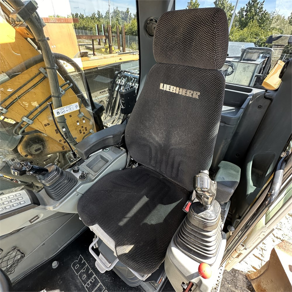 Wheel excavator Liebherr A 918 Litronic: picture 12 Wheel excavator Liebherr A 918 Litronic: picture 12