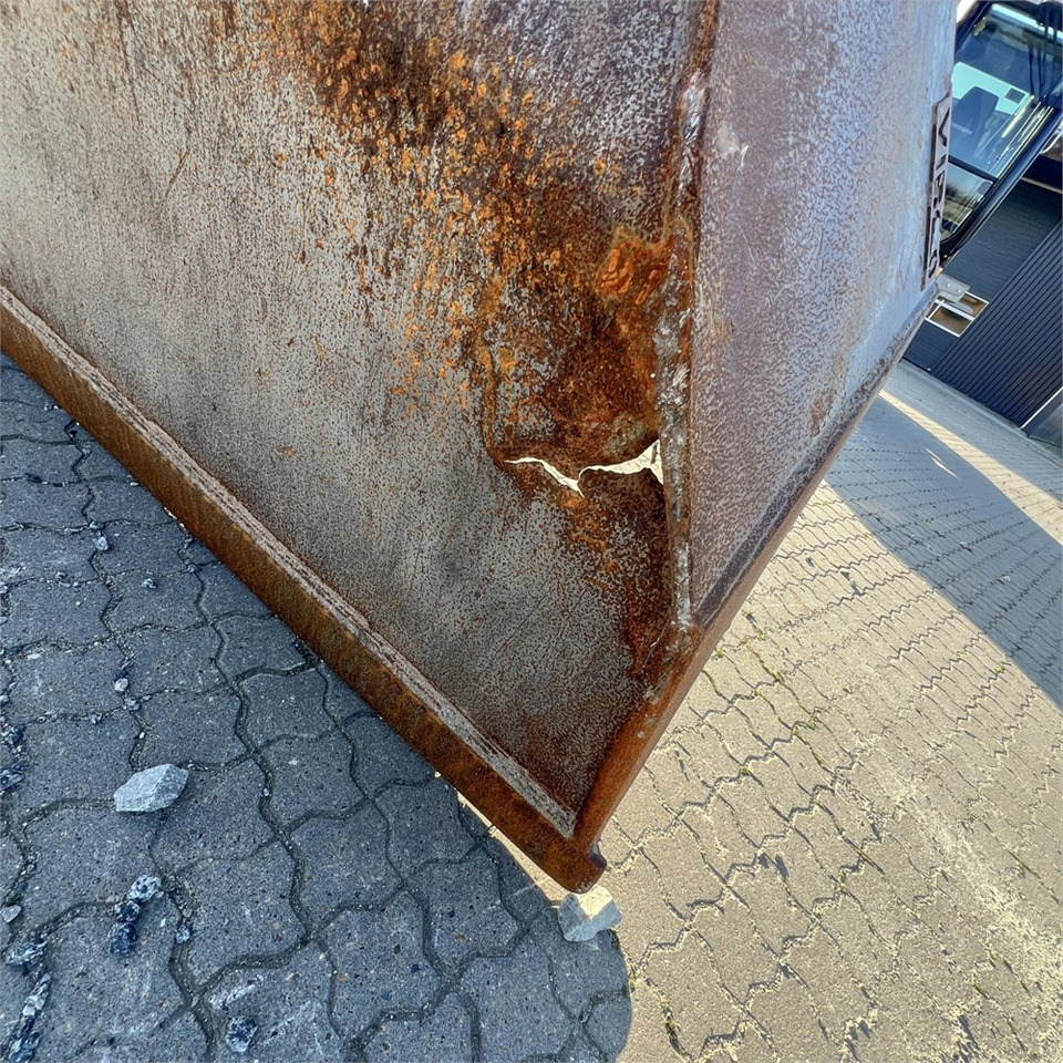 Lease a Liebherr R914 Compact S Liebherr R914 Compact S: picture 45 Lease a Liebherr R914 Compact S Liebherr R914 Compact S: picture 45