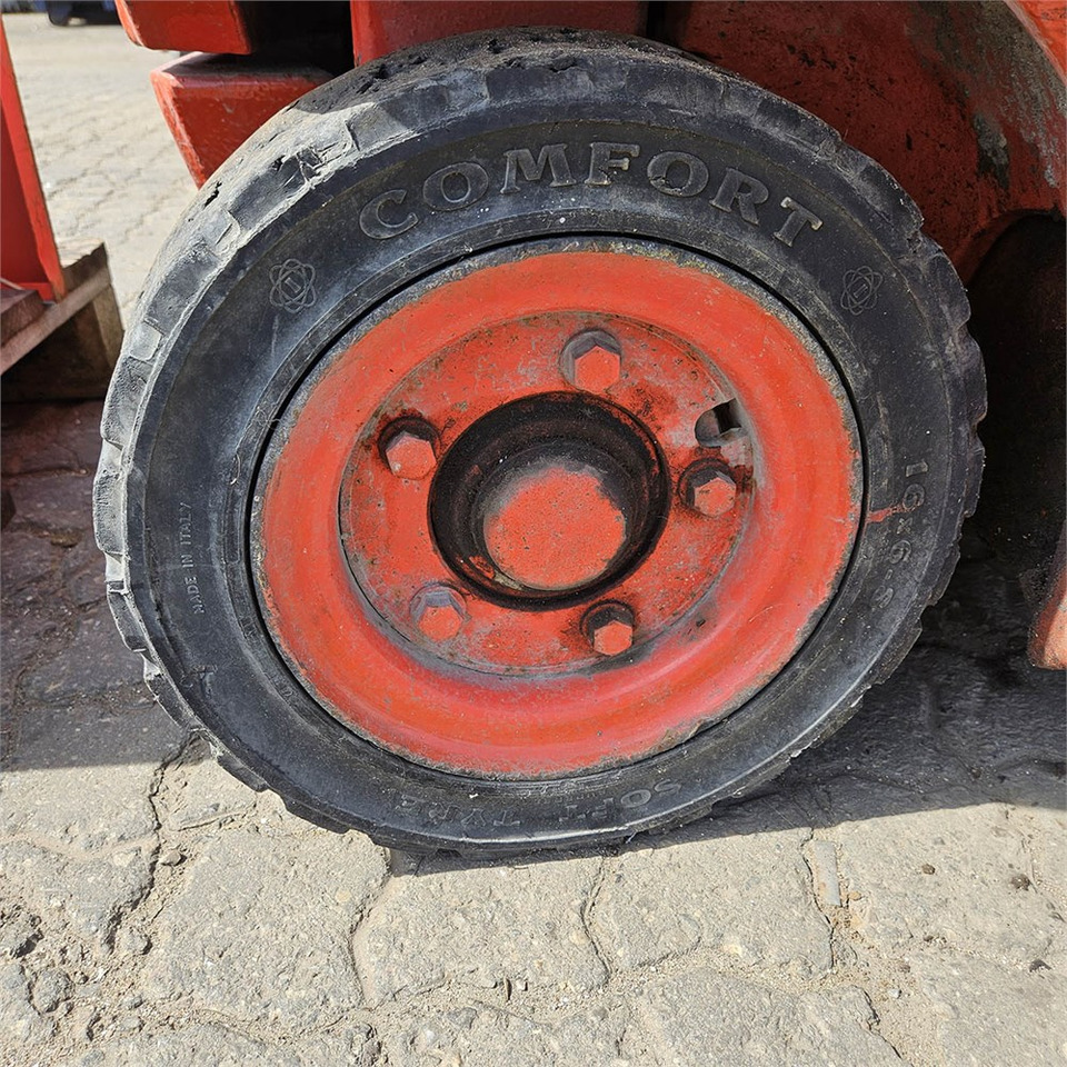 Forklift Linde E18P: picture 16