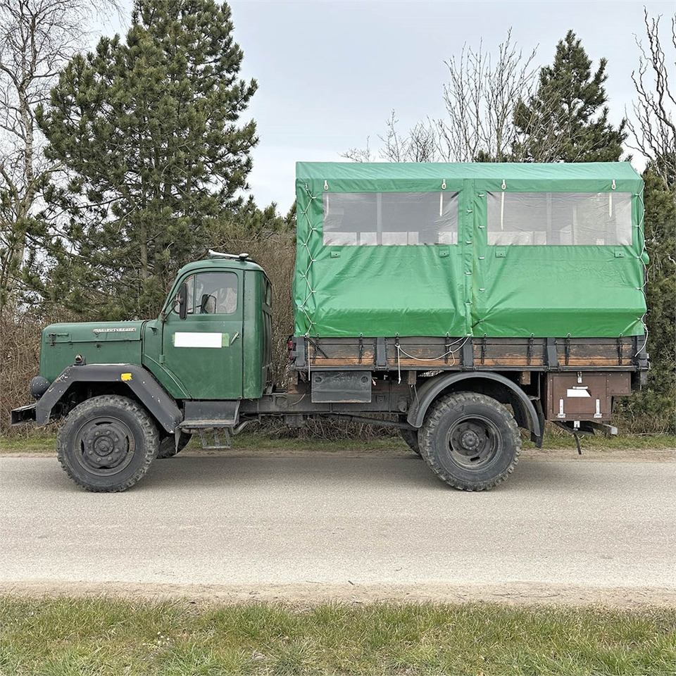 Magirus Deutz 125 A - Curtainsider truck: picture 3 Magirus Deutz 125 A - Curtainsider truck: picture 3