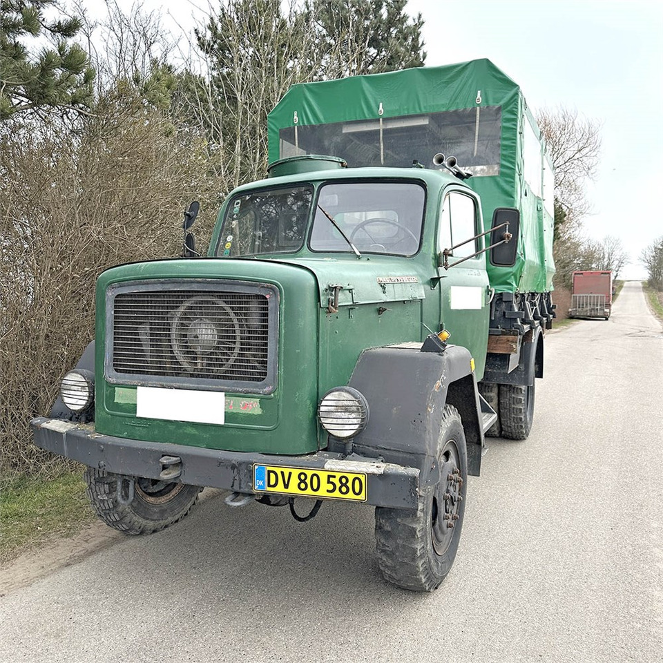 Magirus Deutz 125 A - Curtainsider truck: picture 2 Magirus Deutz 125 A - Curtainsider truck: picture 2